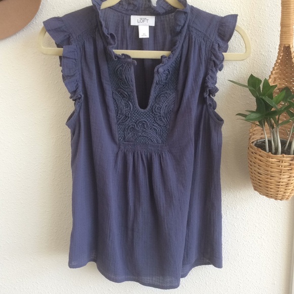 Ann Taylor Loft Blouse XS - Picture 5 of 5